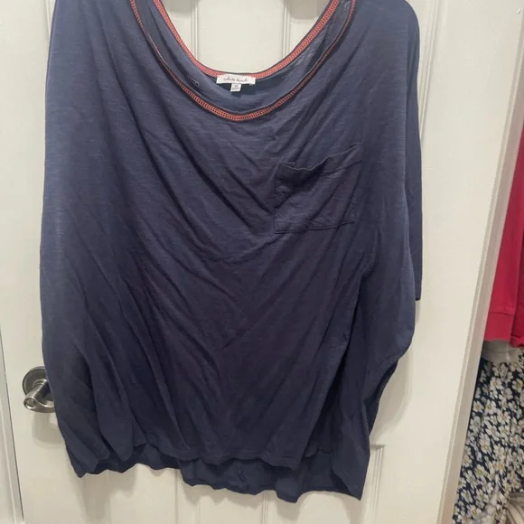 White Birch Boxy Blue shortSleeve Blouse - Picture 2 of 11